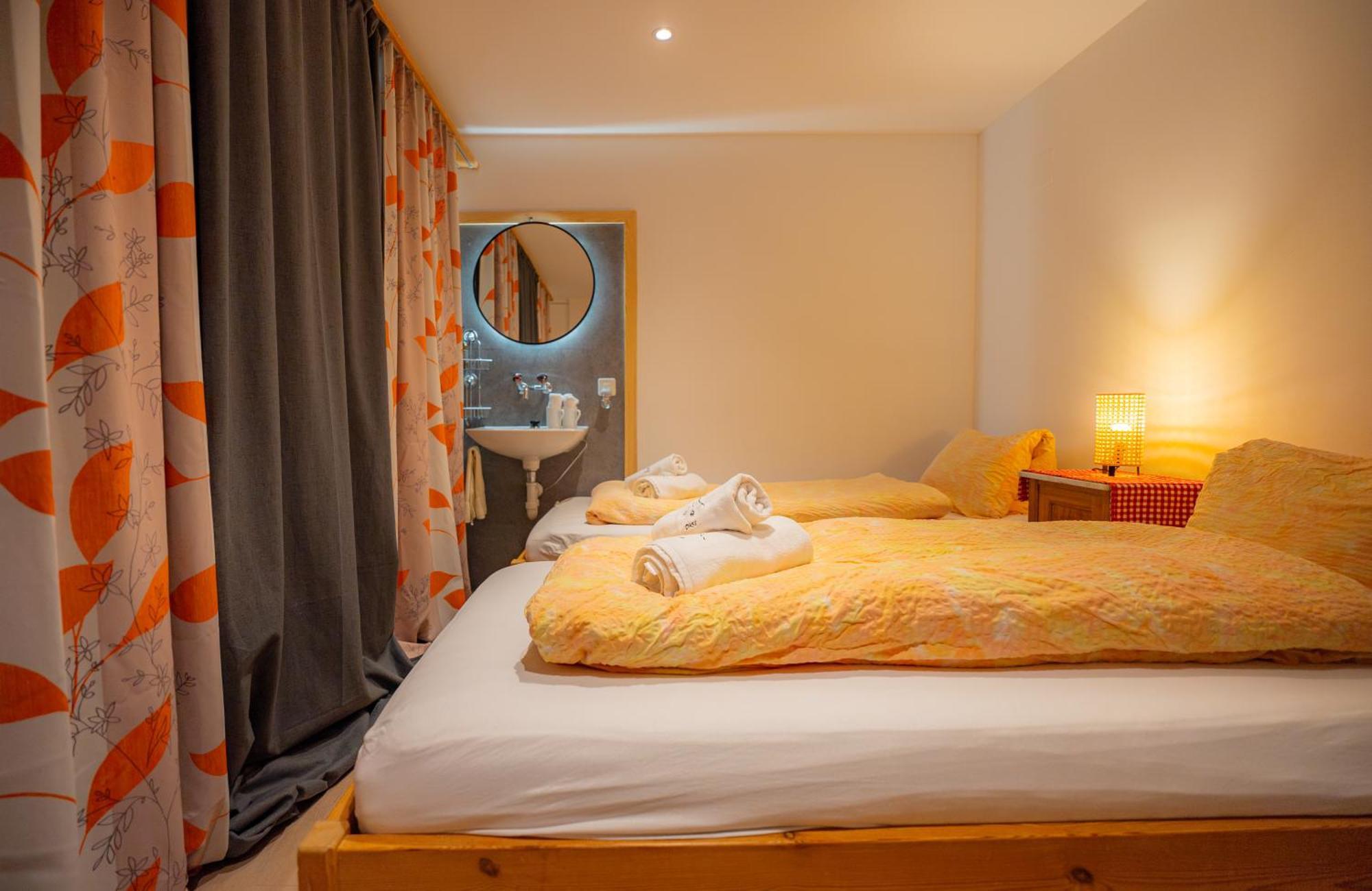 Hotel Wildbach Brienz 브리엔츠 외부 사진